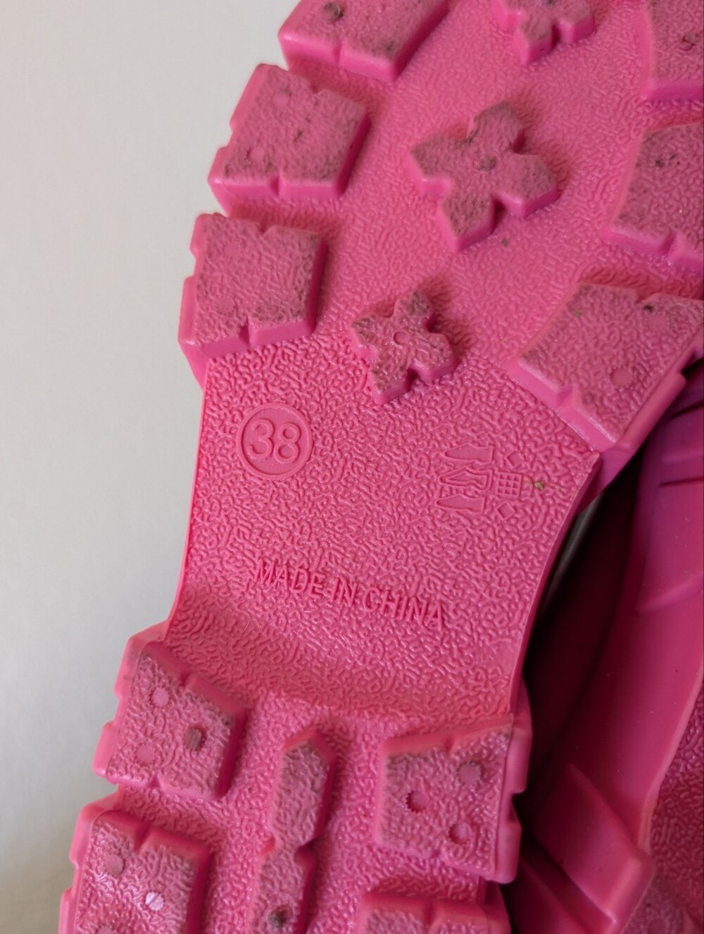 Lug Sole Chelsea Rainboots - Bubblegum Pink - Picture 8 of 8